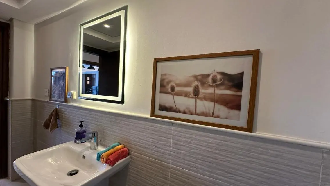 Luxury Apartment in The Collaborative West
