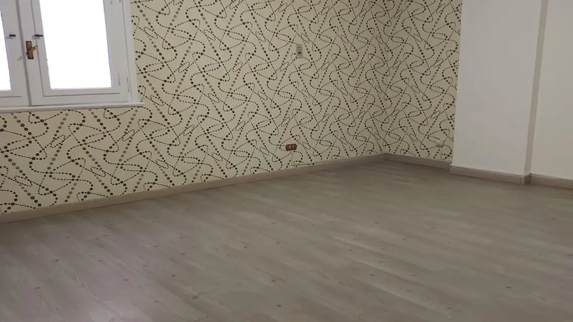 Spacious Apartment with Covered Parking