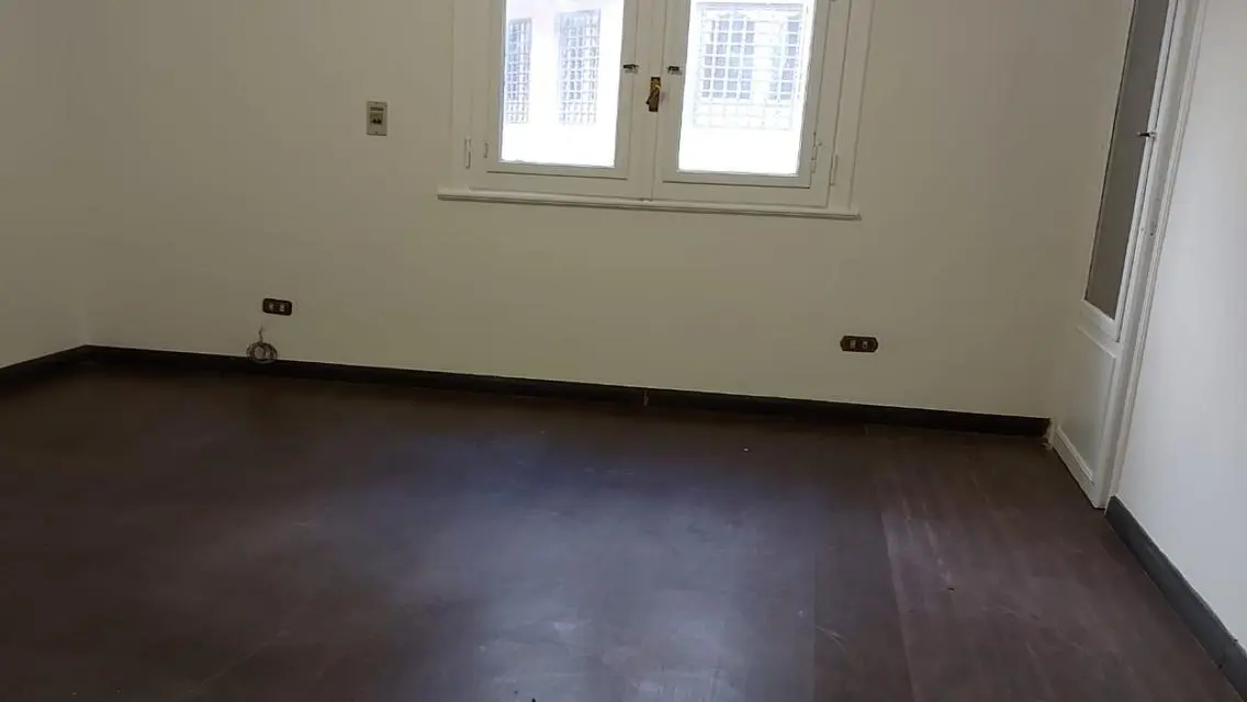 Spacious Apartment with Covered Parking