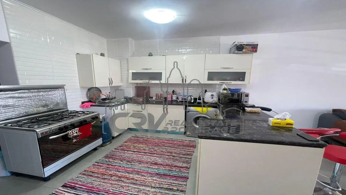 Luxury Apartment for Rent with Lake View