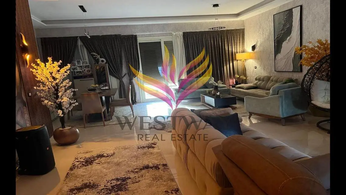 شقة رائعة مع شرفة
