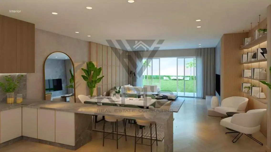 Luxury Villa in Hyde Park