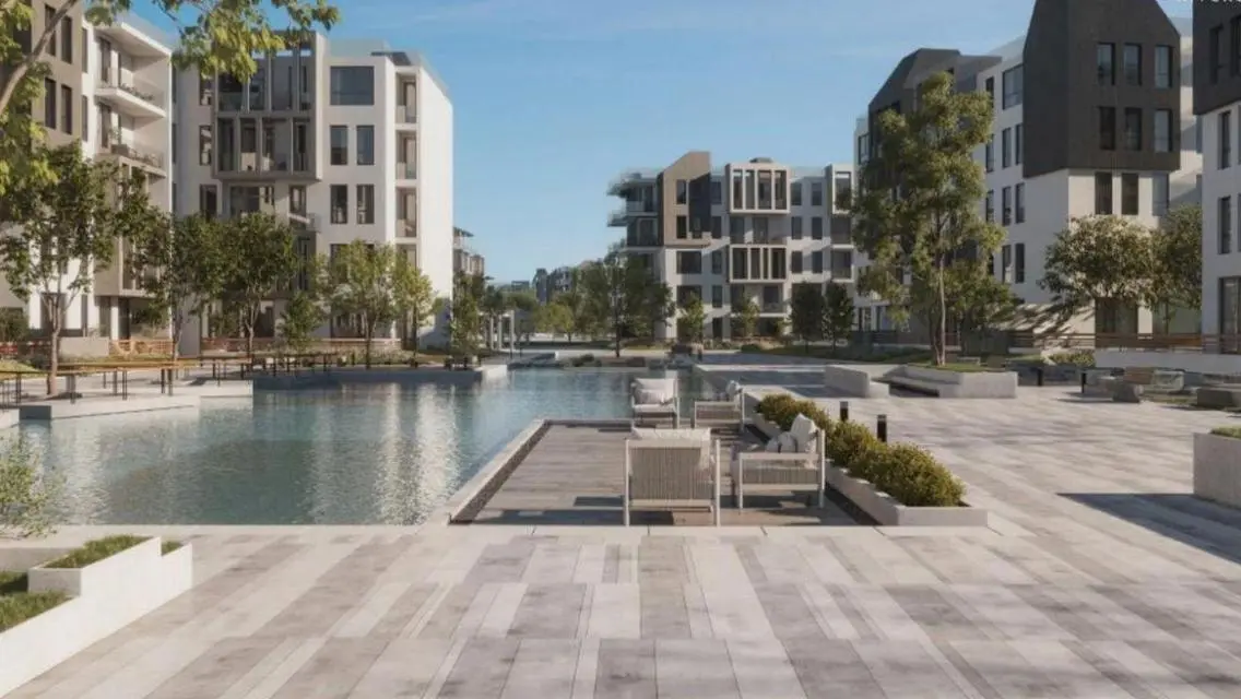 Luxury 250 sqm Apartment for Sale Overlooking Lakes