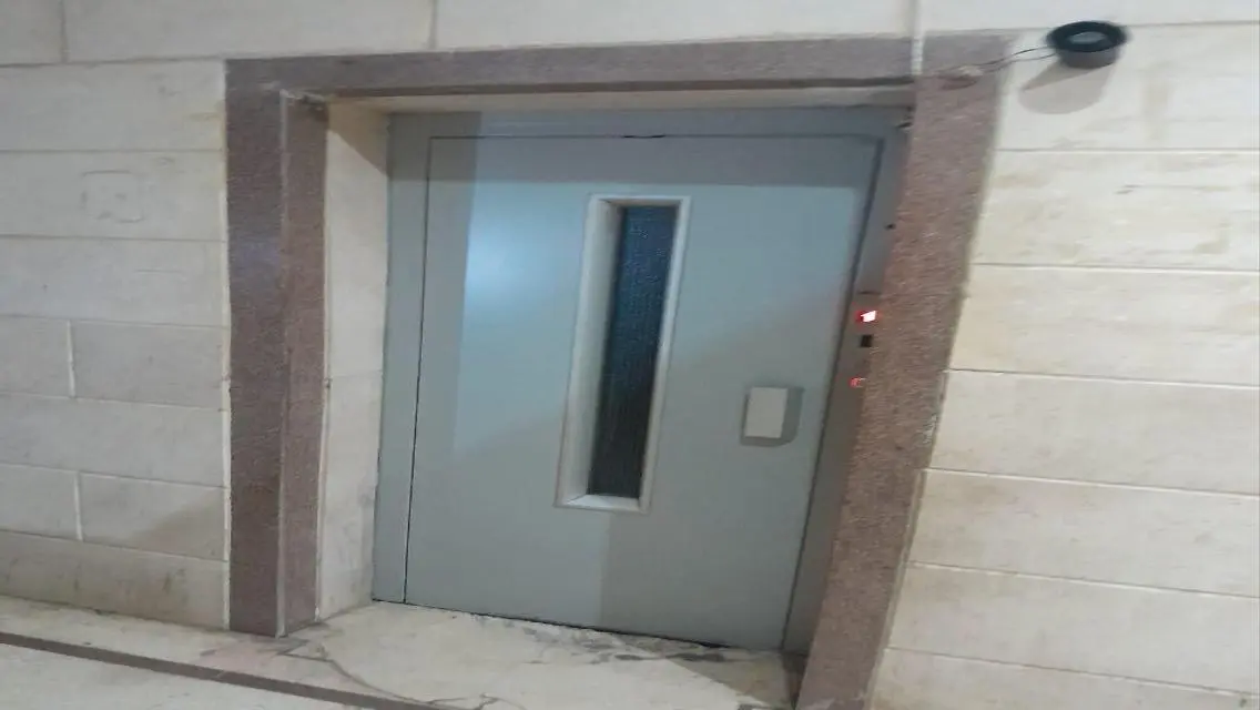 Stylish Apartment with Security and Covered Parking