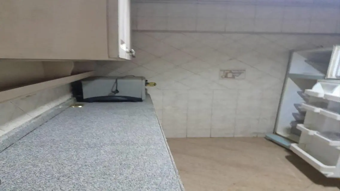 Stylish Apartment with Security and Covered Parking