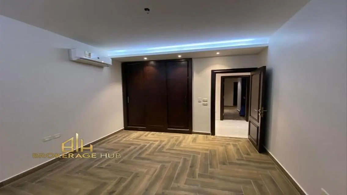 Luxury Apartment for Rent - 205 SQM