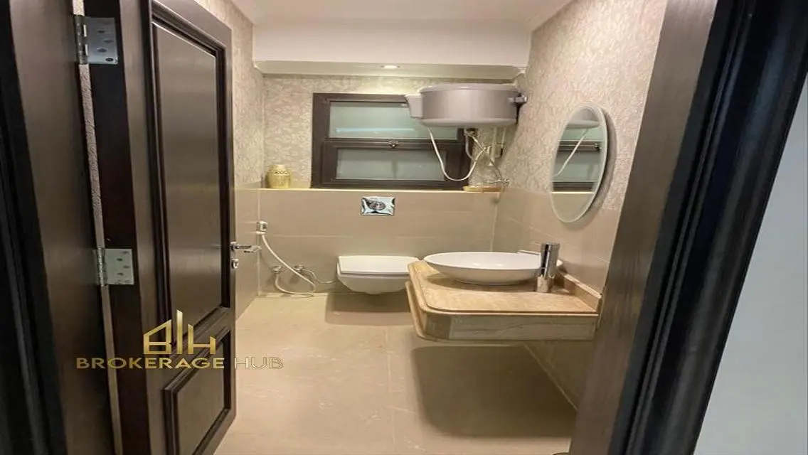 Luxury Apartment for Rent - 205 SQM