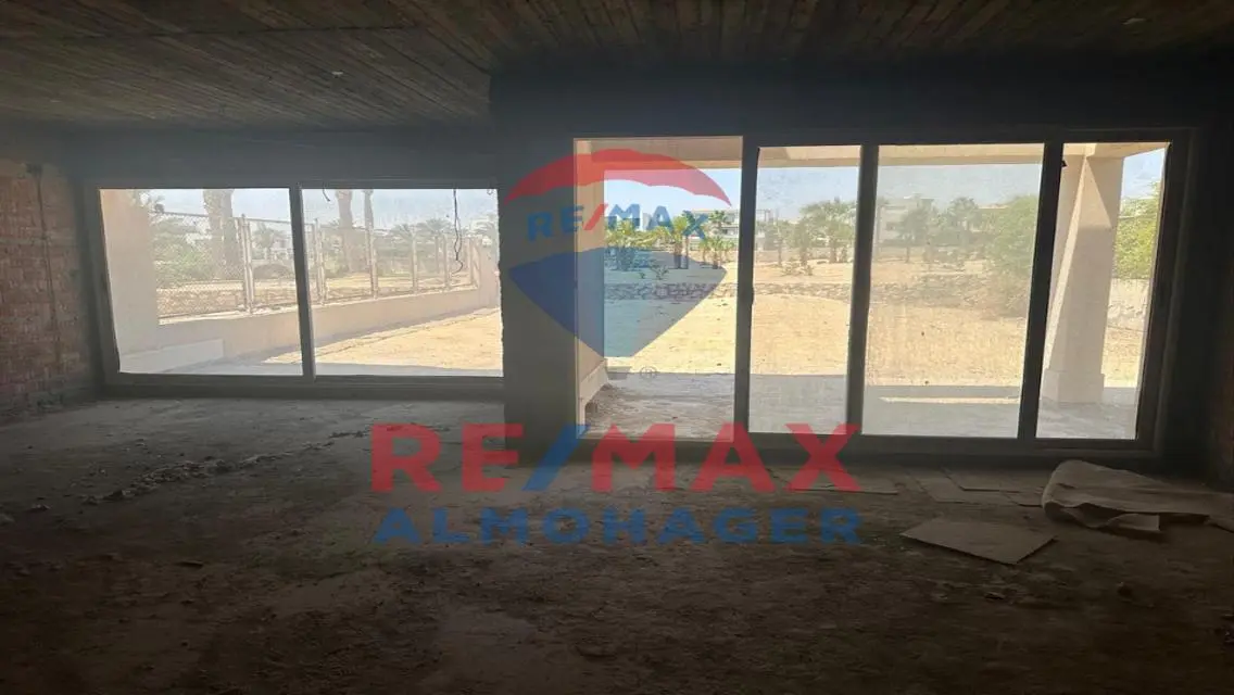 Luxury Apartment for Rent with Spacious Area