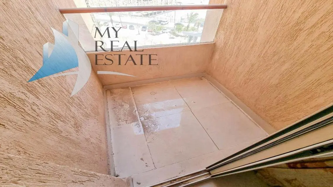 Furnished 1-Bedroom Apartment in First Avenue on Promenade