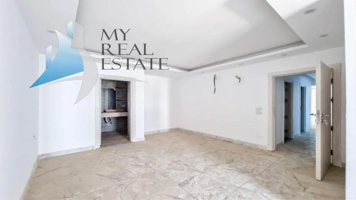 3-Bedroom Pool-View Apartment for Sale in Fanadir