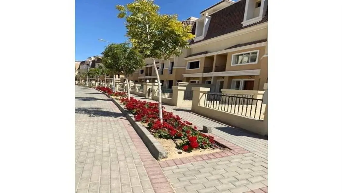 Luxury Apartment with Spacious Living in the Heart of the City