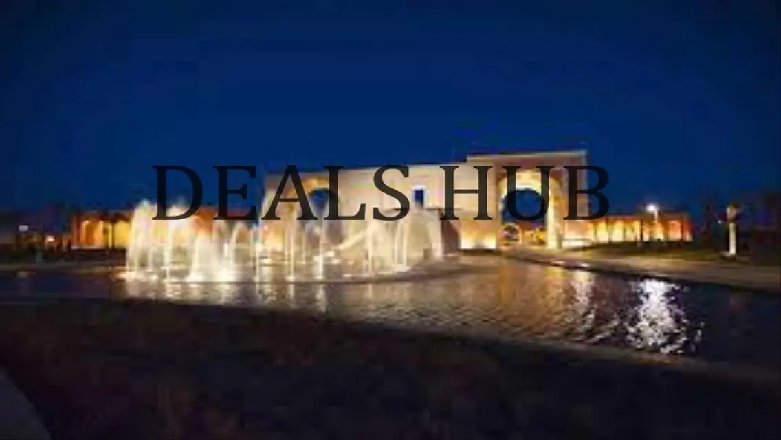 Elegant Apartment with Spacious Layout in the Heart of the City