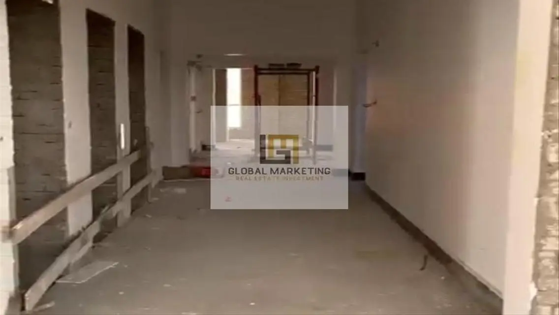 مساحة تجارية 1250 متر مربع - فرصة استثمارية رائعة