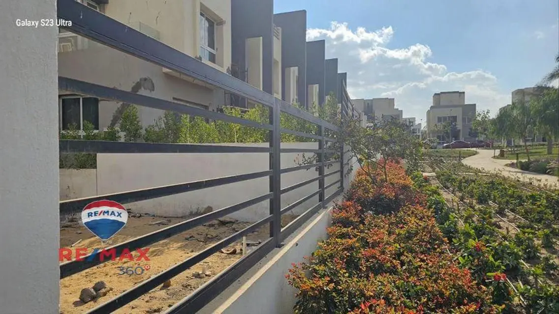 Luxury Villa for Sale in Prime Location