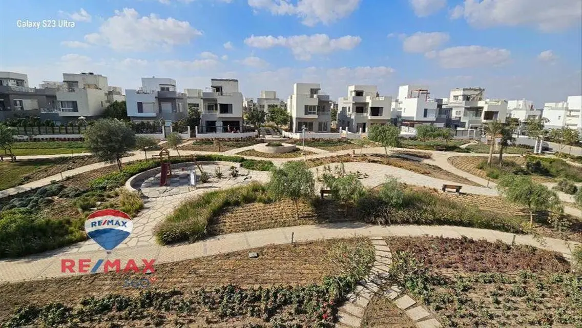 Luxury Villa for Sale in Prime Location