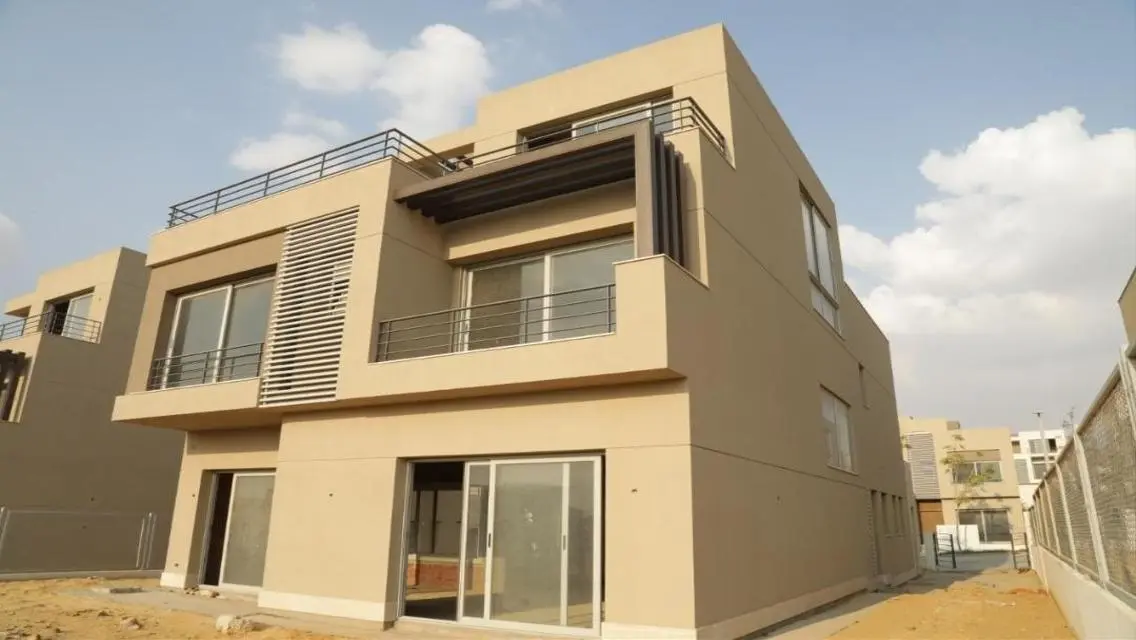 Luxury Villa with Private Garden and Shared Pool