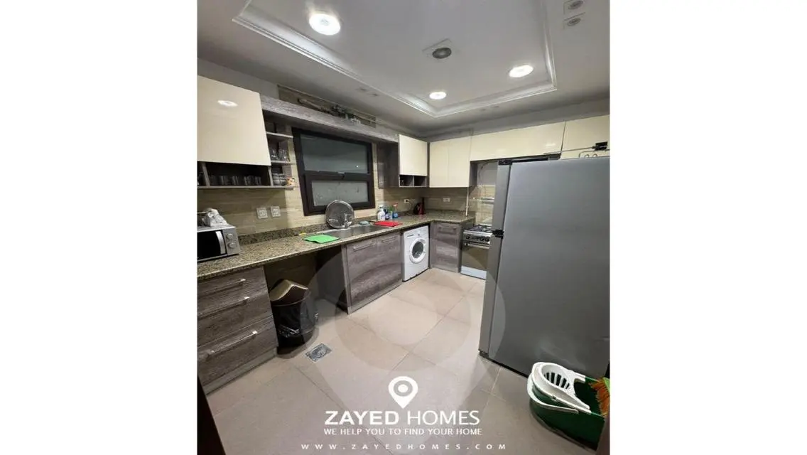 Luxurious Apartment with Waterfront View in the Heart of the City