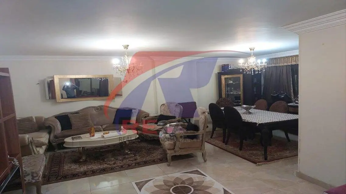 شقة رائعة بمساحة 155 متر للبيع
