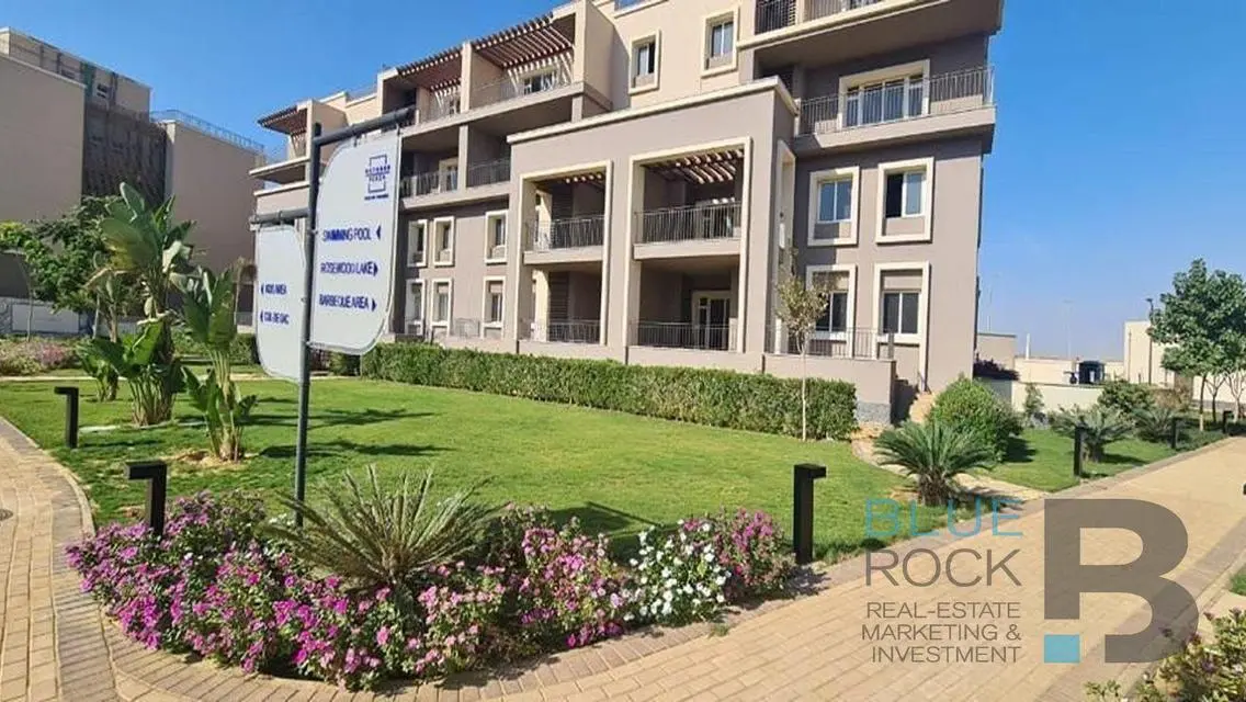 Luxury Villa with Lake View for Sale
