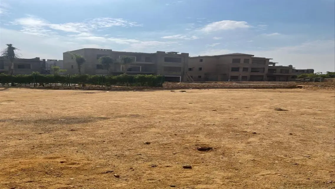 Luxury Villa for Sale with 1100 Square Meters in Prime Location