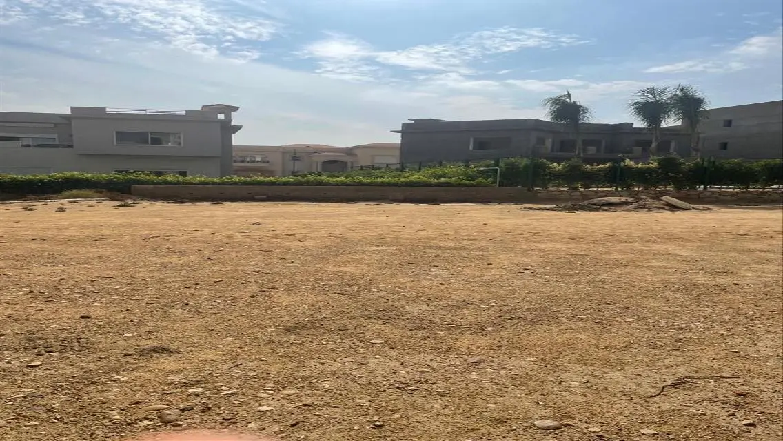 Luxury Villa for Sale with 1100 Square Meters in Prime Location