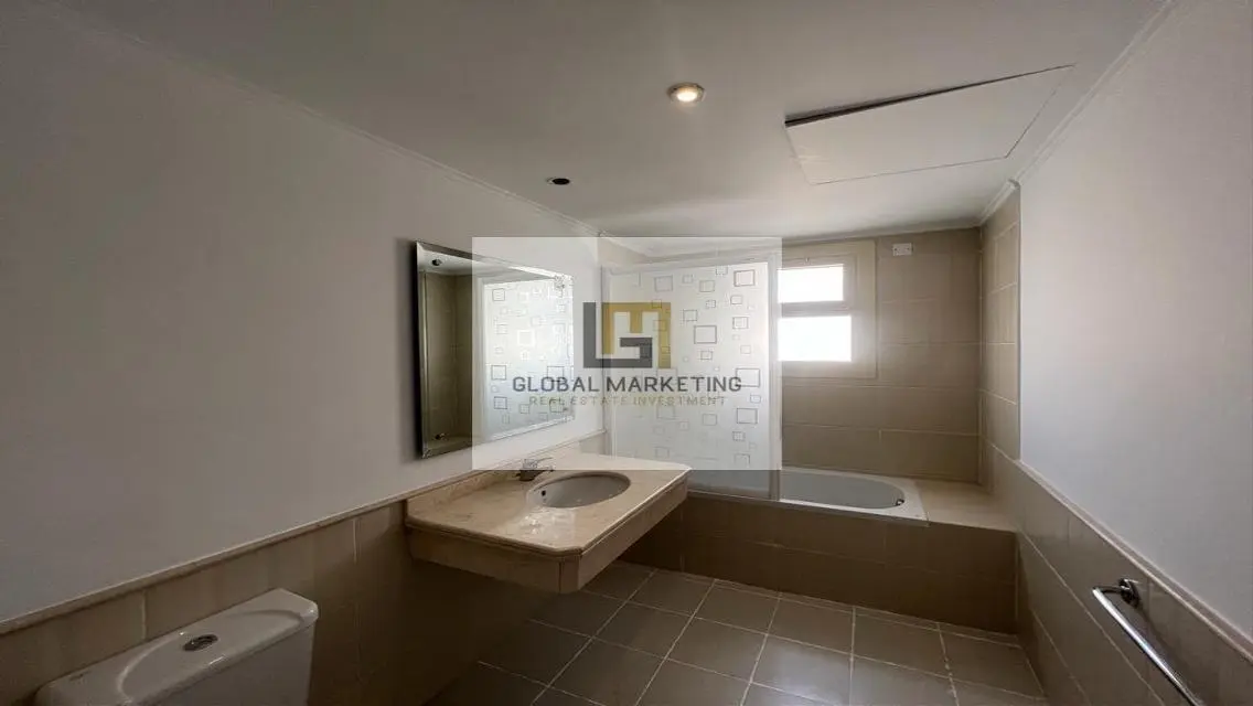 Luxury Apartment for Sale in the Heart of the City