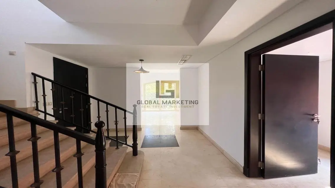 Luxury Apartment for Sale in the Heart of the City