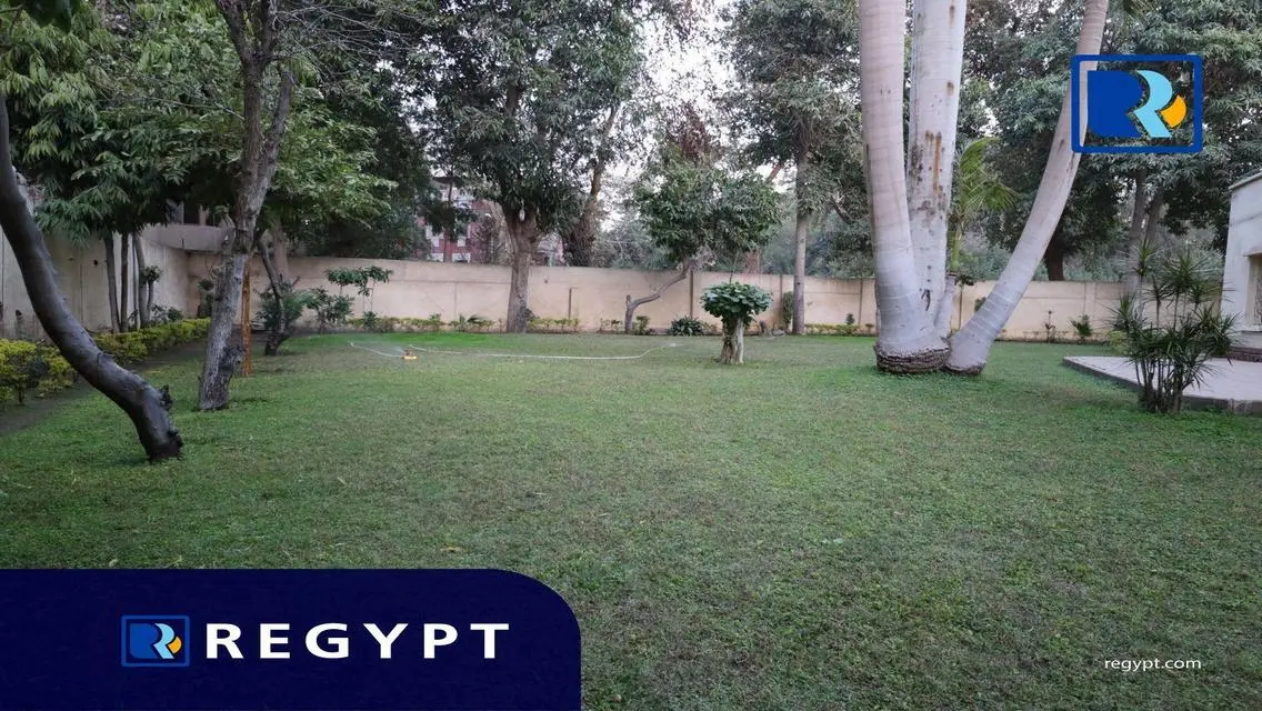 شقة فاخرة بمساحة واسعة - 180000 جنيه