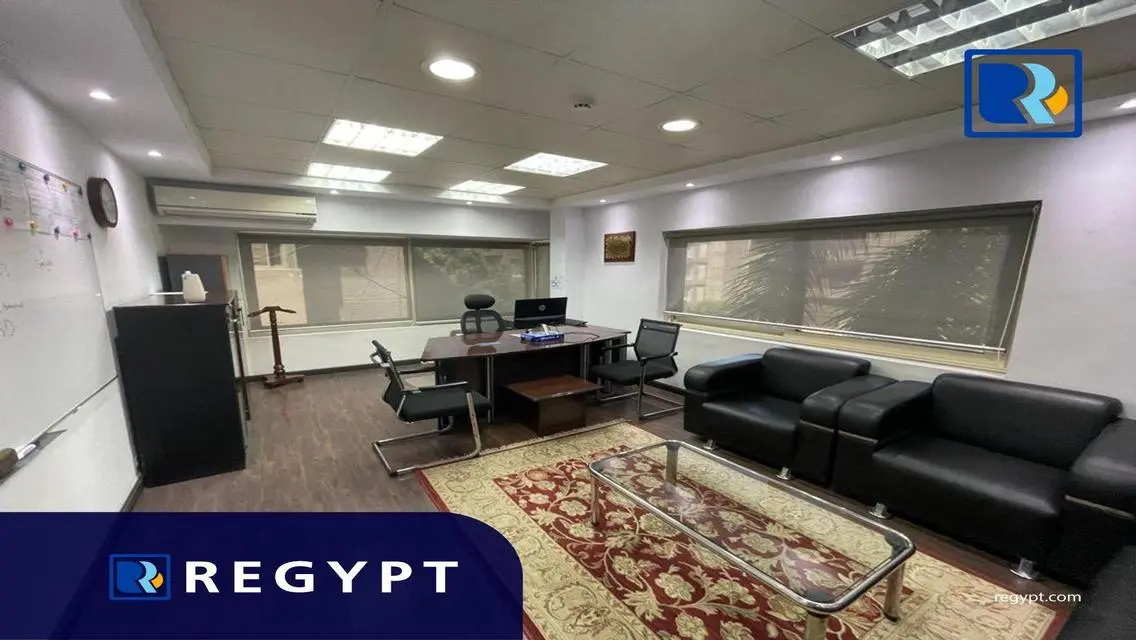 عقار متميز بمساحة 2500 متر مربع