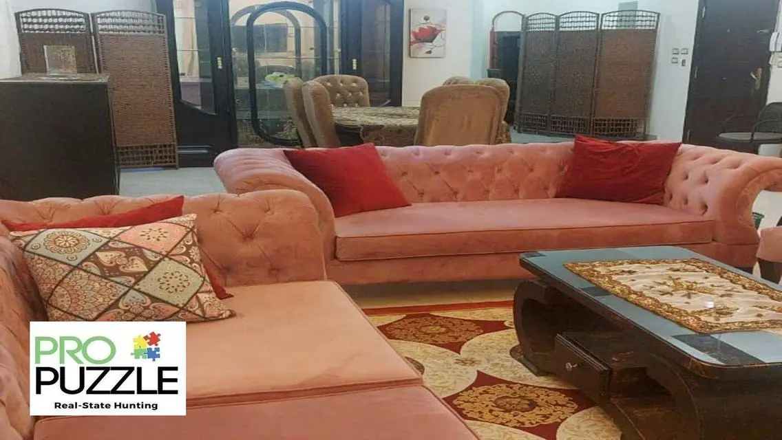 شقة فاخرة للإيجار أو البيع في فيلا ياسمين