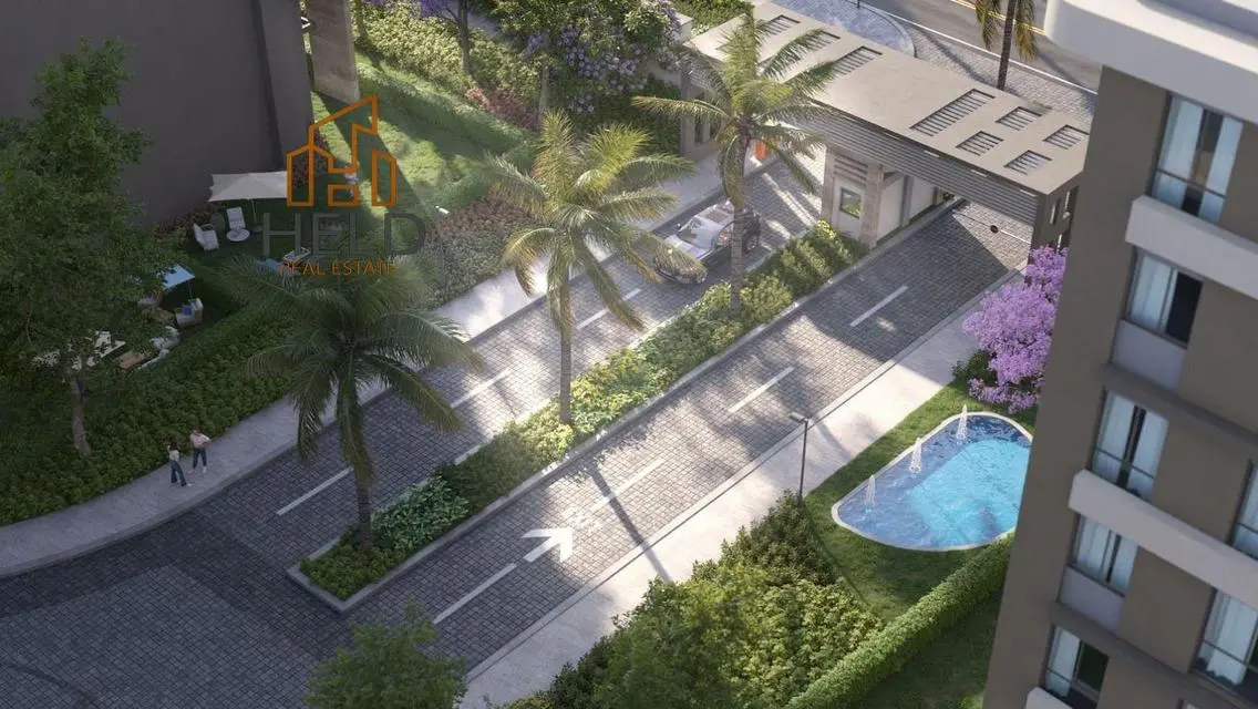 Luxury Villa for Sale - 12 Rooms in the Heart of the City