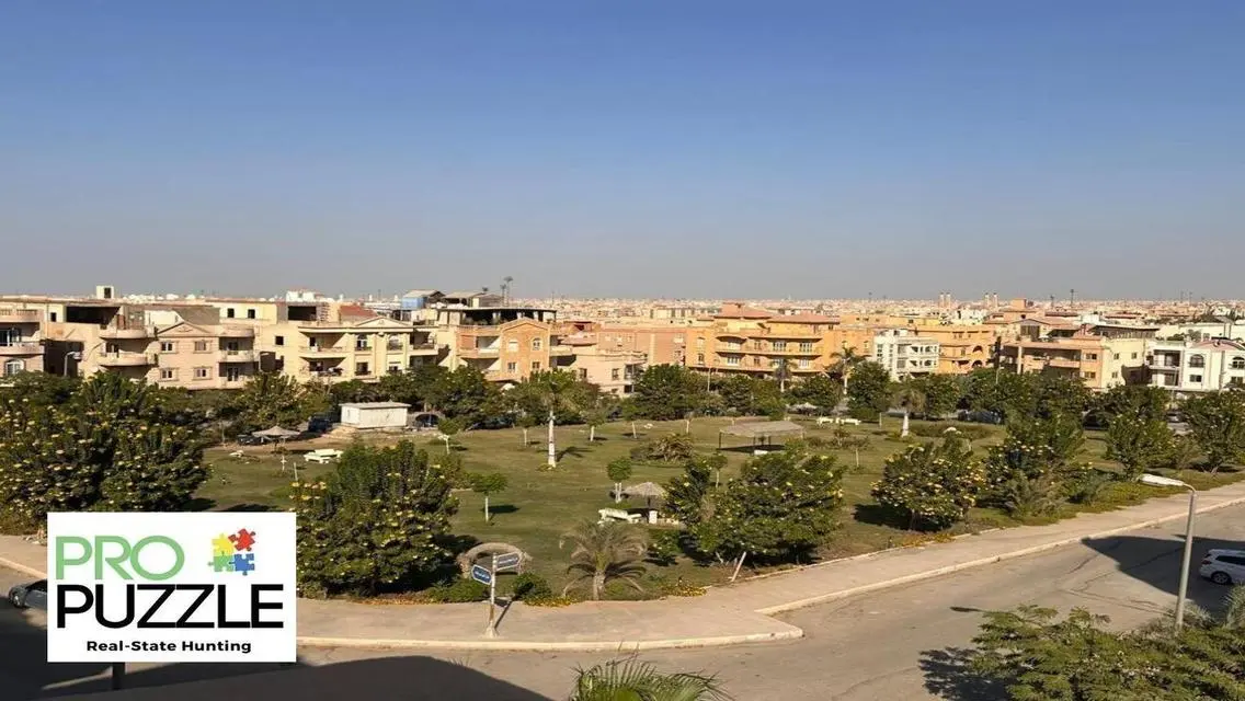 شقة فاخرة للبيع في منطقة الأكاديمية الجنوبية - 230 متر
