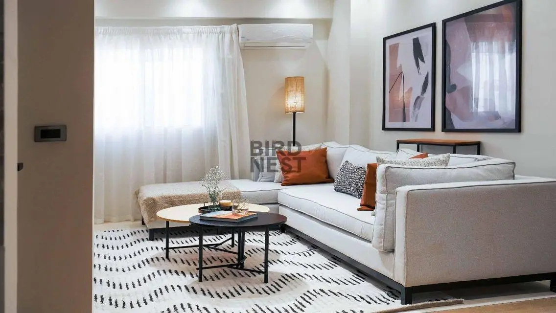 Spacious Apartment with Study Room