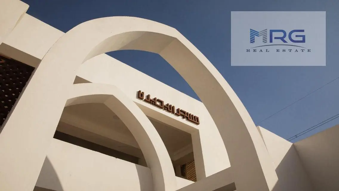 Luxury Villa for Sale with Private Garden and Pool