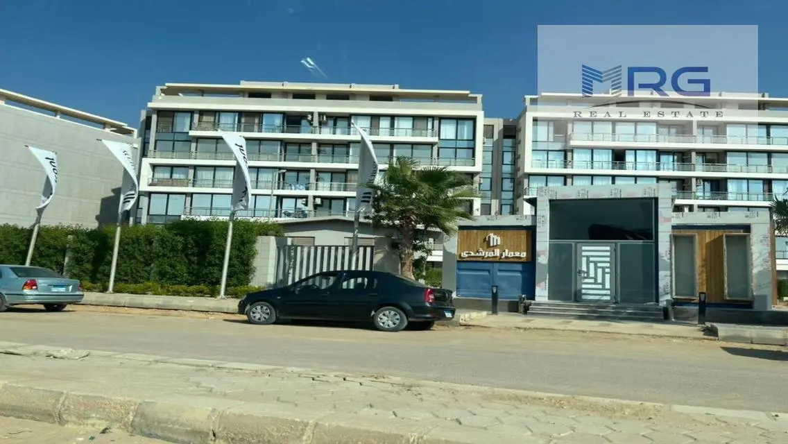 شقة فاخرة بمساحة 266 متر للبيع في منطقة متميزة