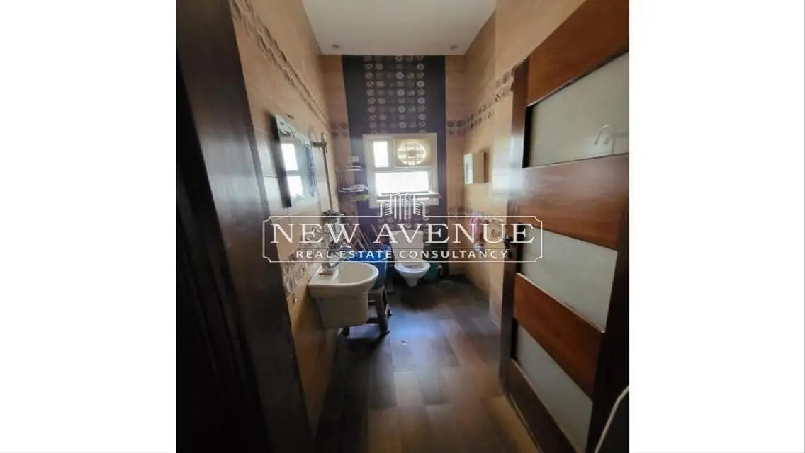 Luxurious Apartment with Spacious Layout in Prime Location