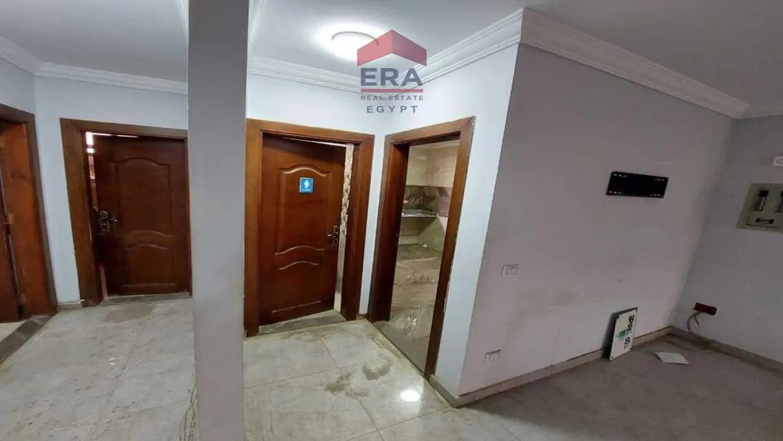 شقة مميزة للإيجار في مصر بسعر 35000