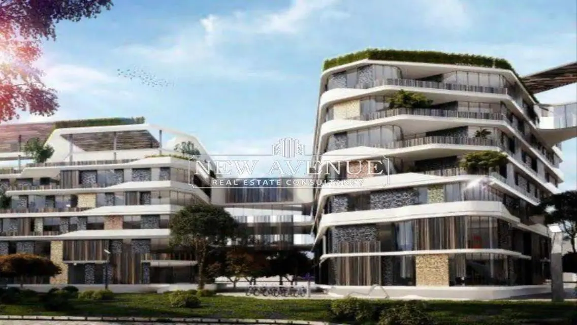 Luxury Villa with Private Garden in the Heart of the City