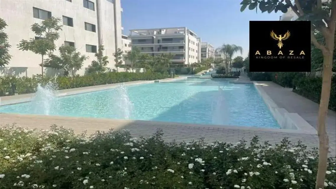 شقة فاخرة بمساحة 298 متر في قلب المدينة