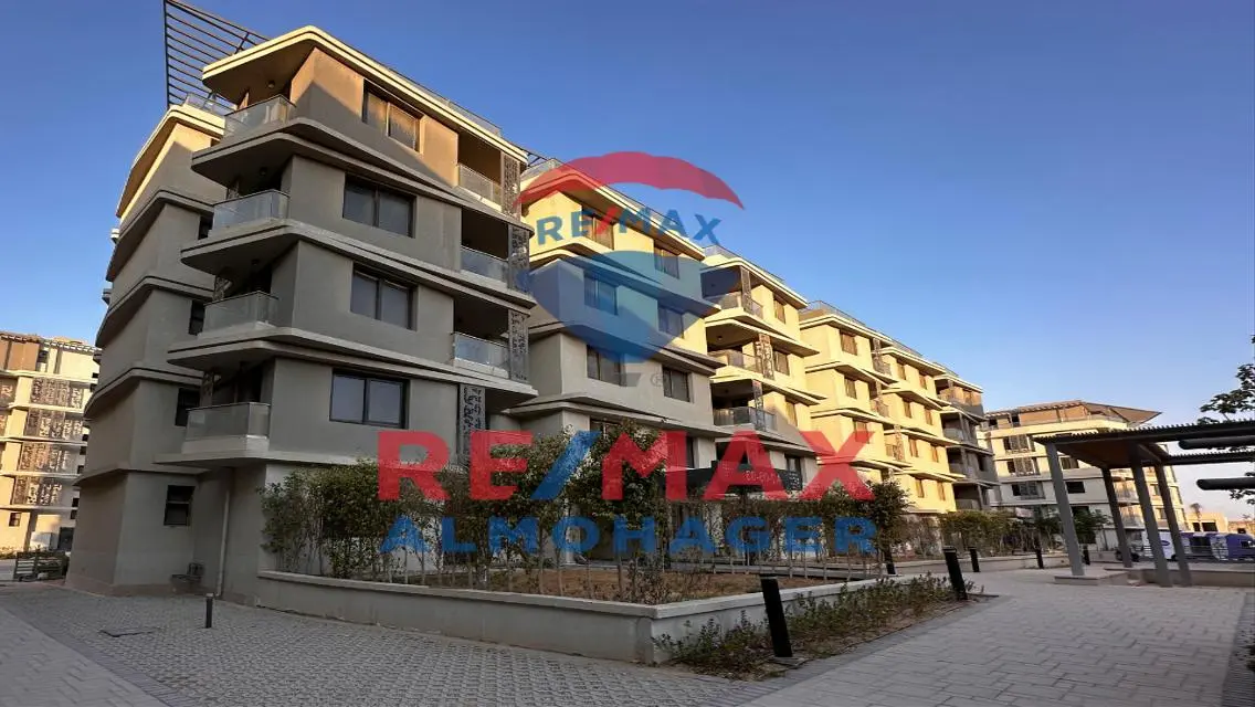 Exceptional Property with Stunning Views