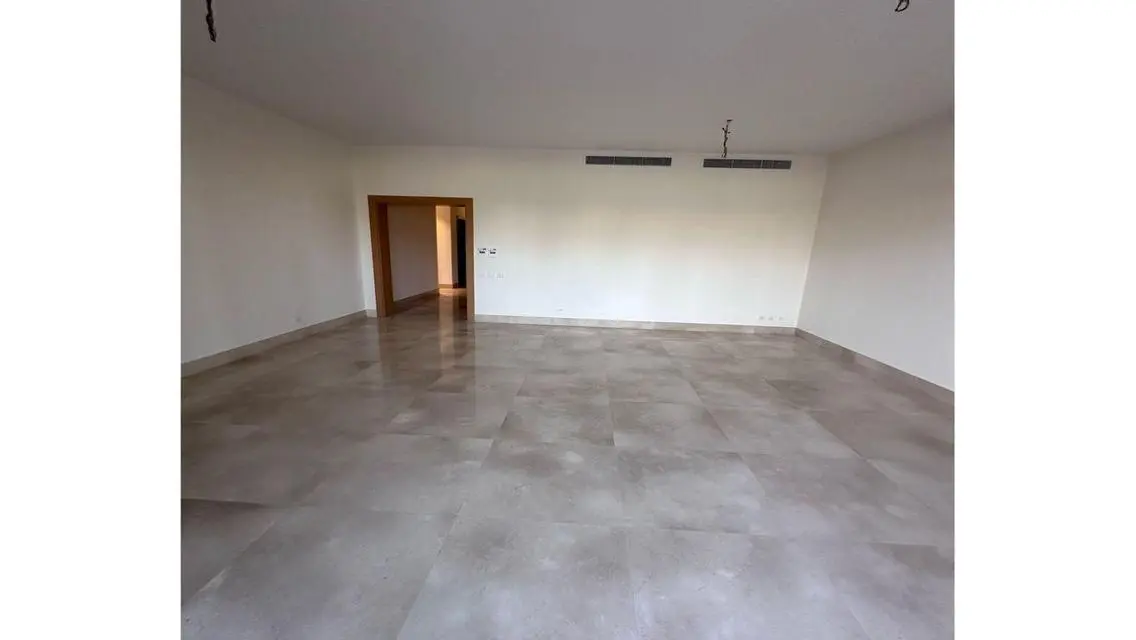 Luxury Apartment with Private Garden in Prime Location