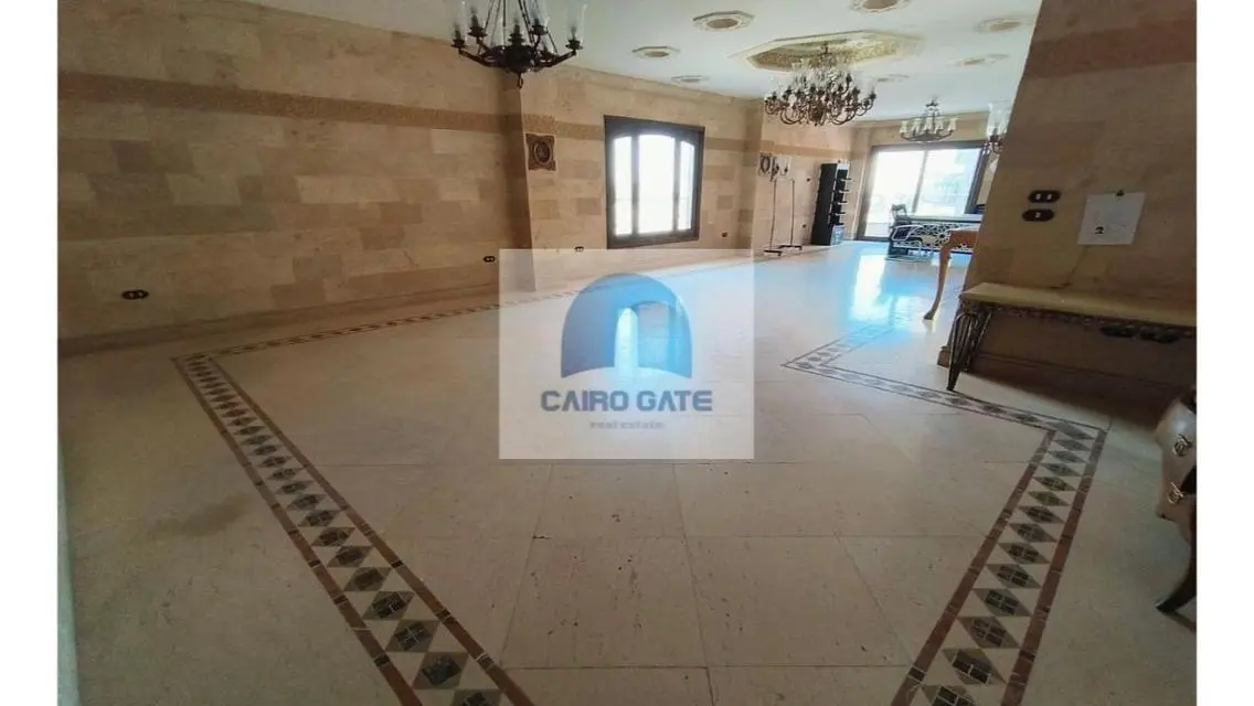 عقار متميز بمساحة 220 متر