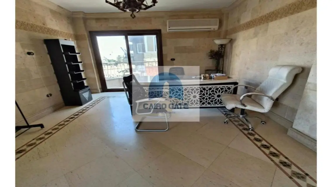 عقار متميز بمساحة 220 متر