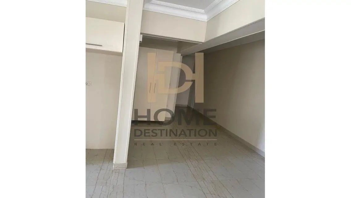 Luxury Apartment for Sale at Sky Plaza Mall - 2005 sqm
