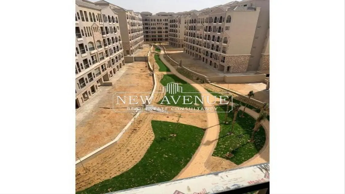 شقة فاخرة للبيع في موقع متميز