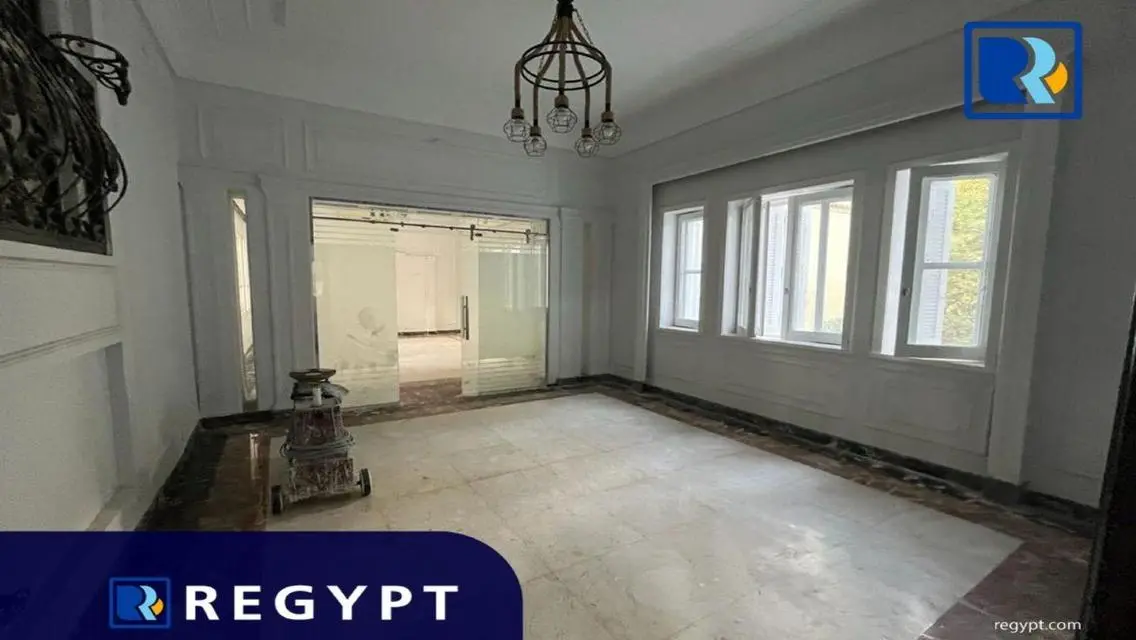 فرصة استثمارية في عقار فاخر بسعر مغري