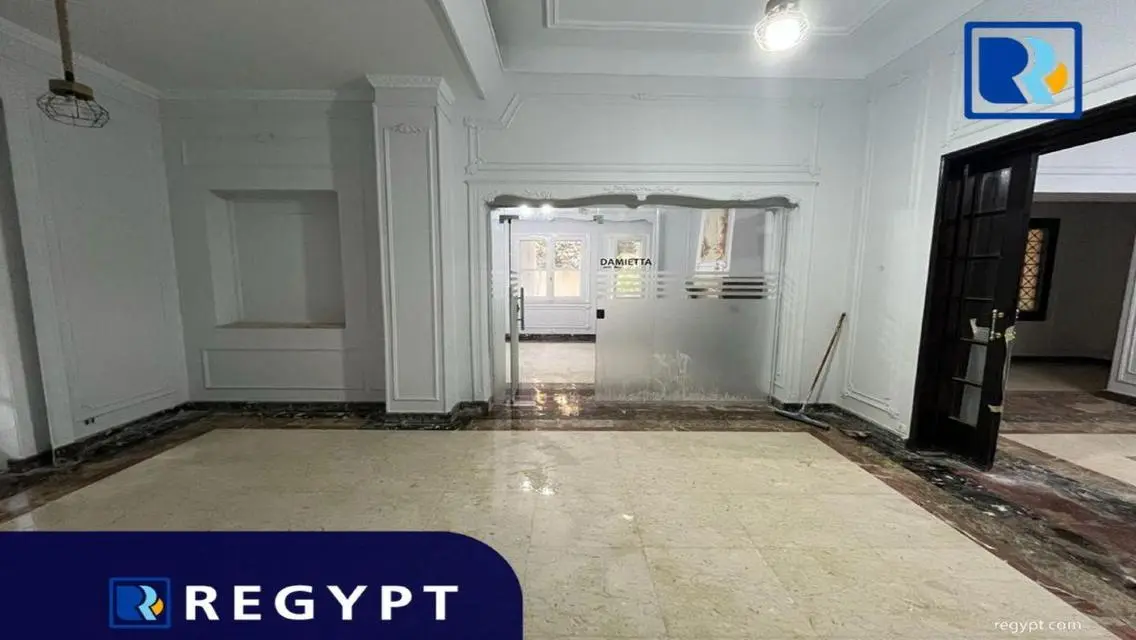 فرصة استثمارية في عقار فاخر بسعر مغري