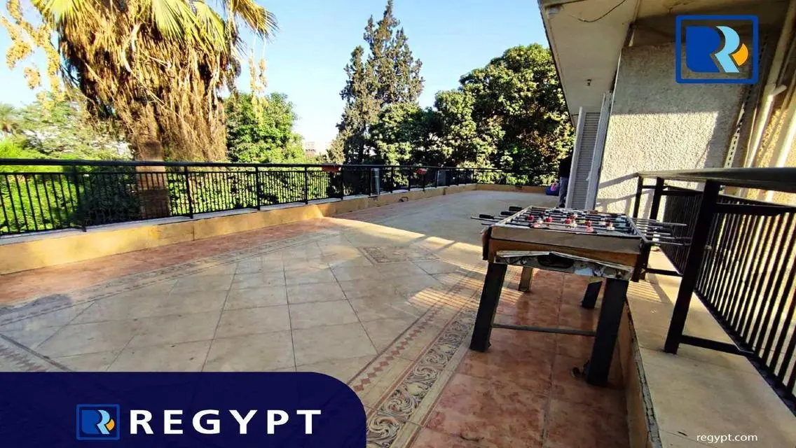 فرصة استثمارية في عقار فاخر بسعر مغري