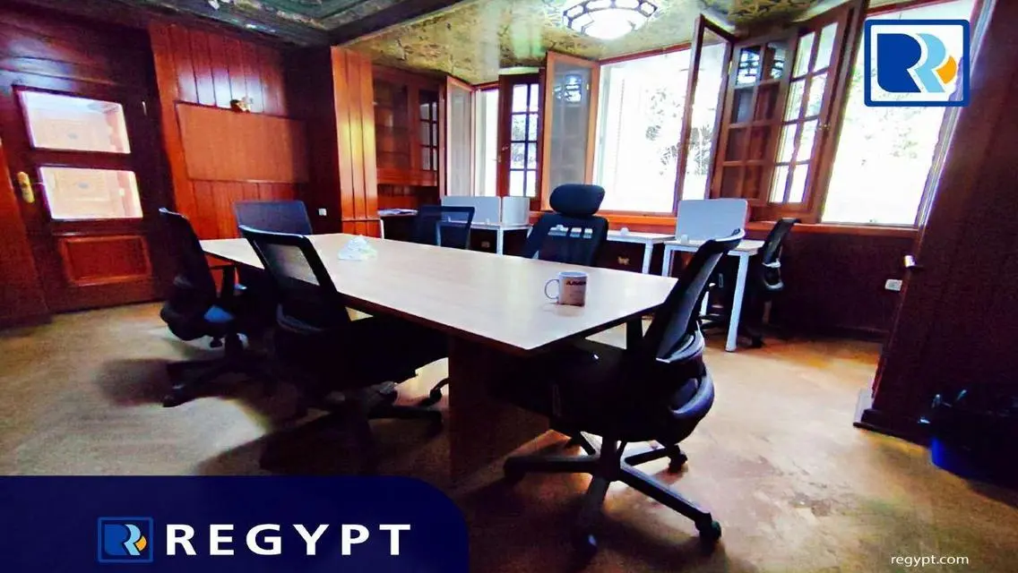 فرصة استثمارية في عقار فاخر بسعر مغري