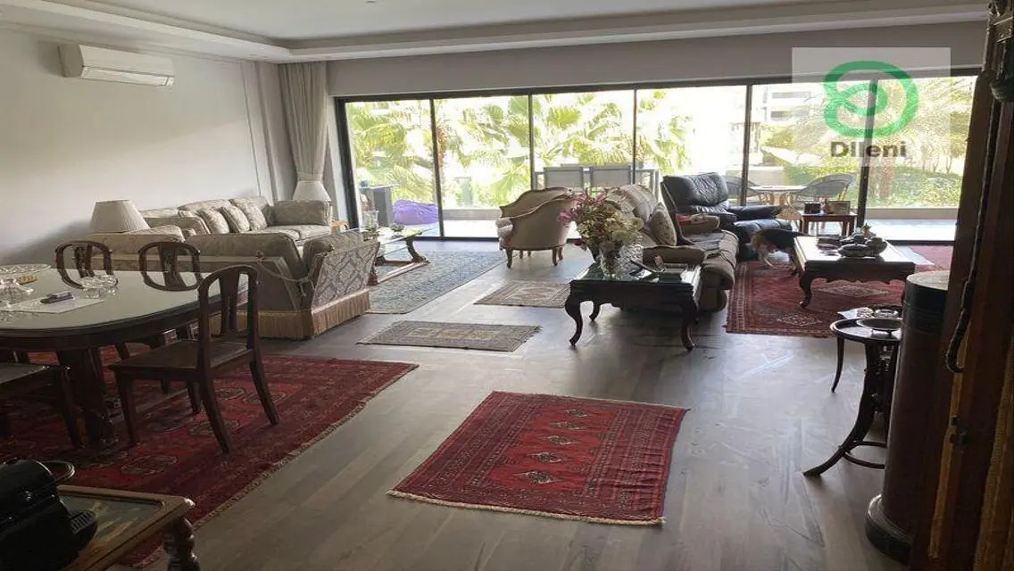 Luxury Apartment in Lake View Residence - Stunning Lake View